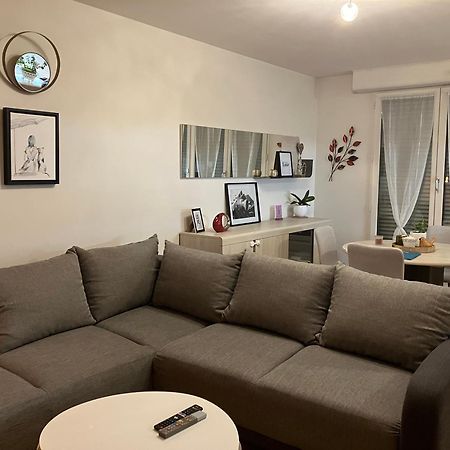 Appartement Avec Parking & Linge Inclus & Local Velos بلْوا المظهر الخارجي الصورة
